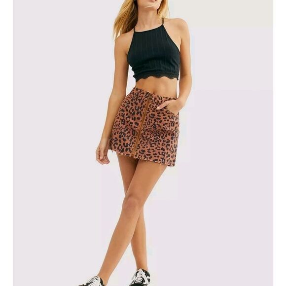 FREE PEOPLE Animal Print Mini Skirt size 25 - Picture 6 of 12